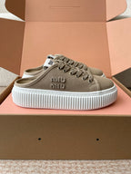 M-Sneakers