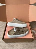 M-Sneakers