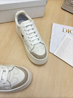 D-Sneakers