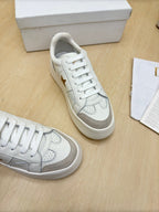 D-Sneakers