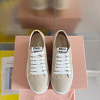 M-Sneakers