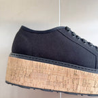 M-Sneakers