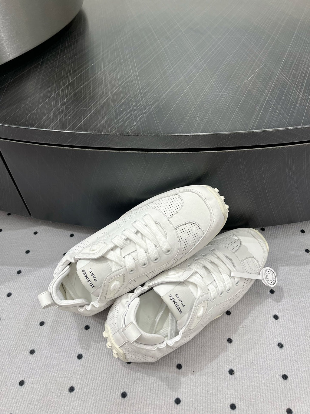 A-Sneakers