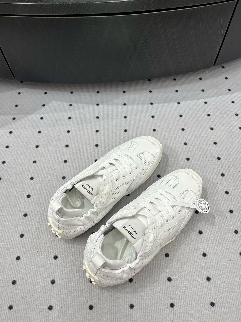 A-Sneakers
