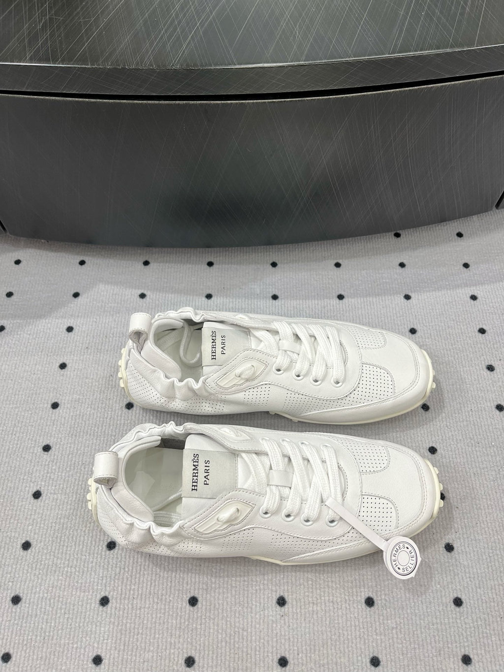 A-Sneakers
