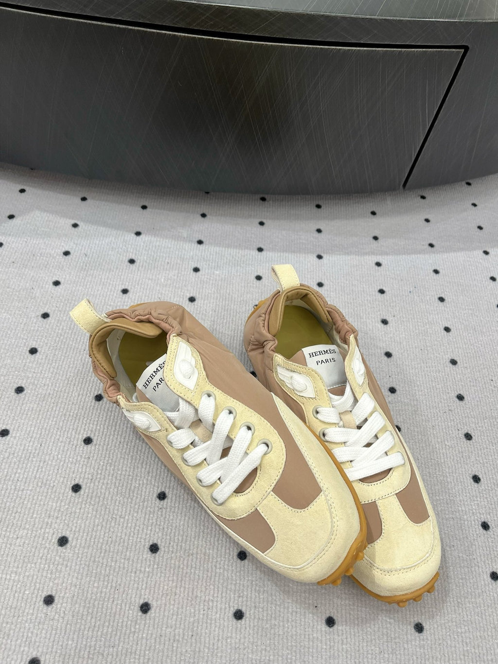 A-Sneakers