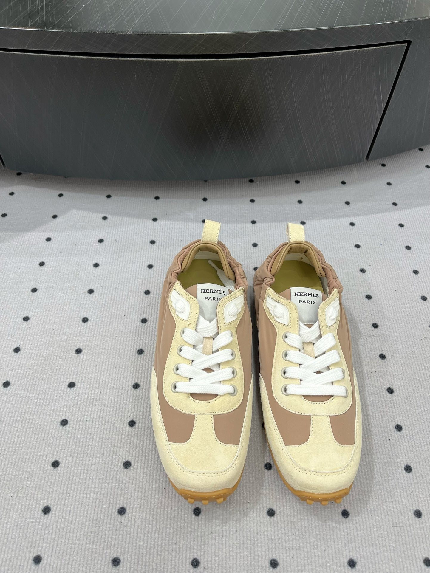 A-Sneakers