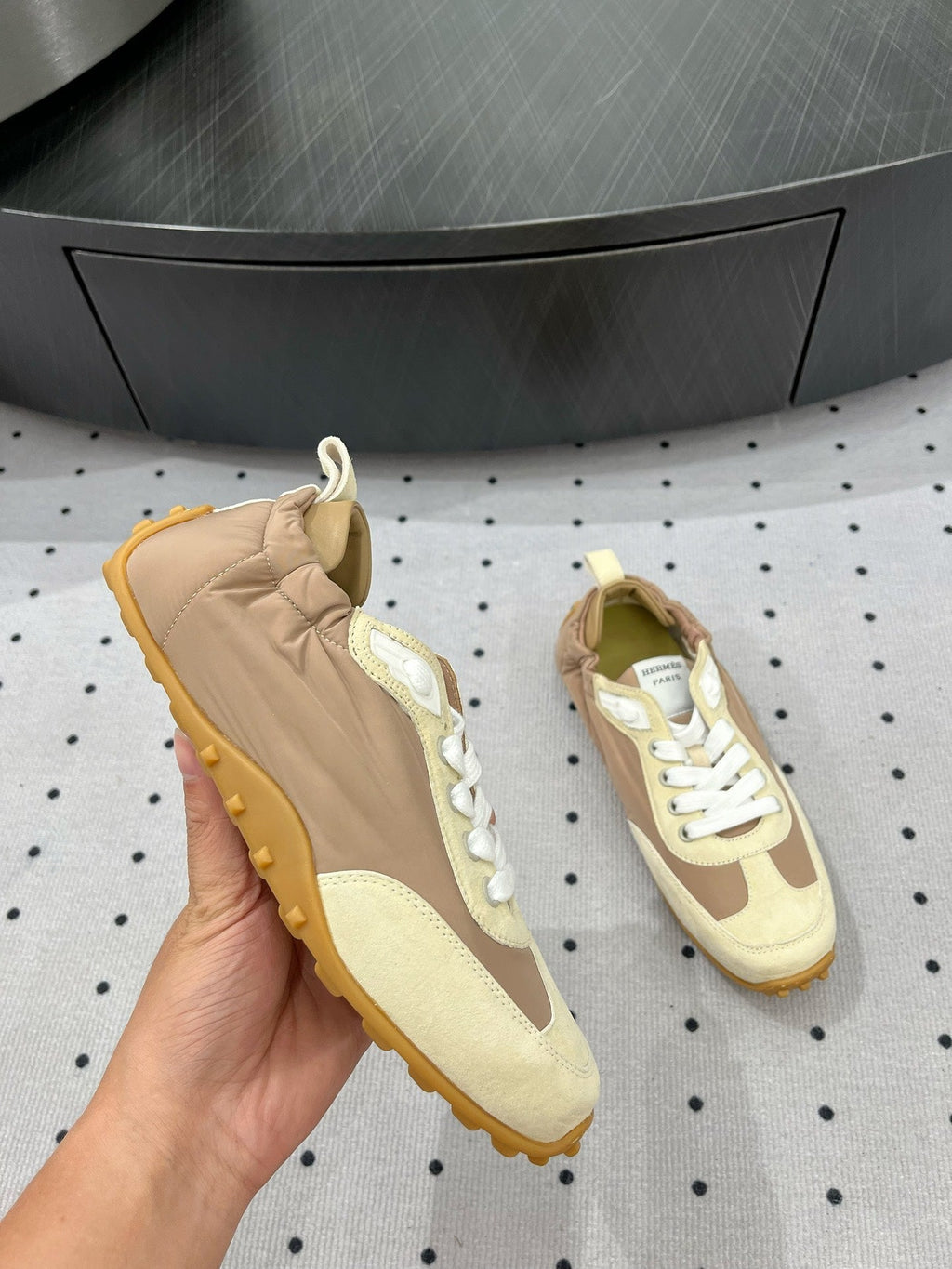A-Sneakers
