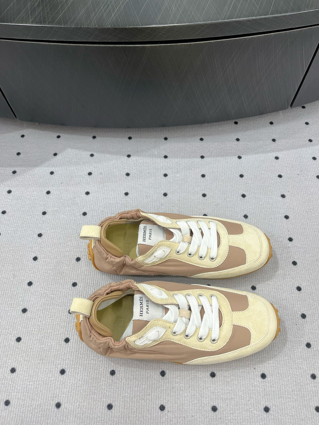 A-Sneakers