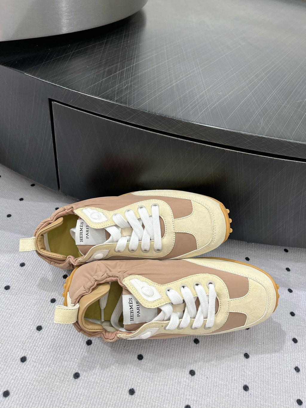 A-Sneakers