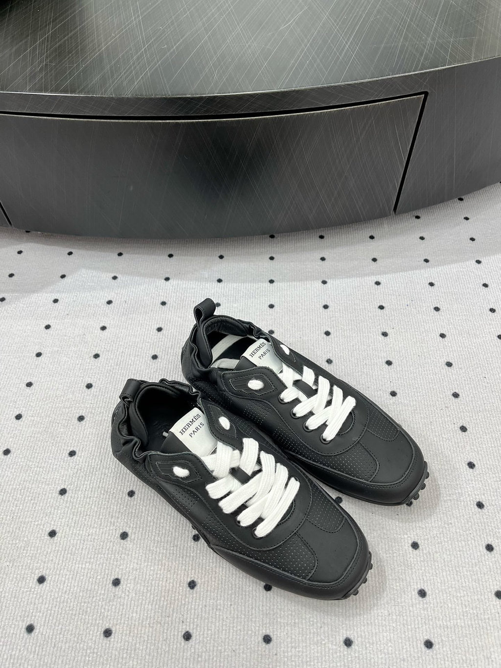 A-Sneakers