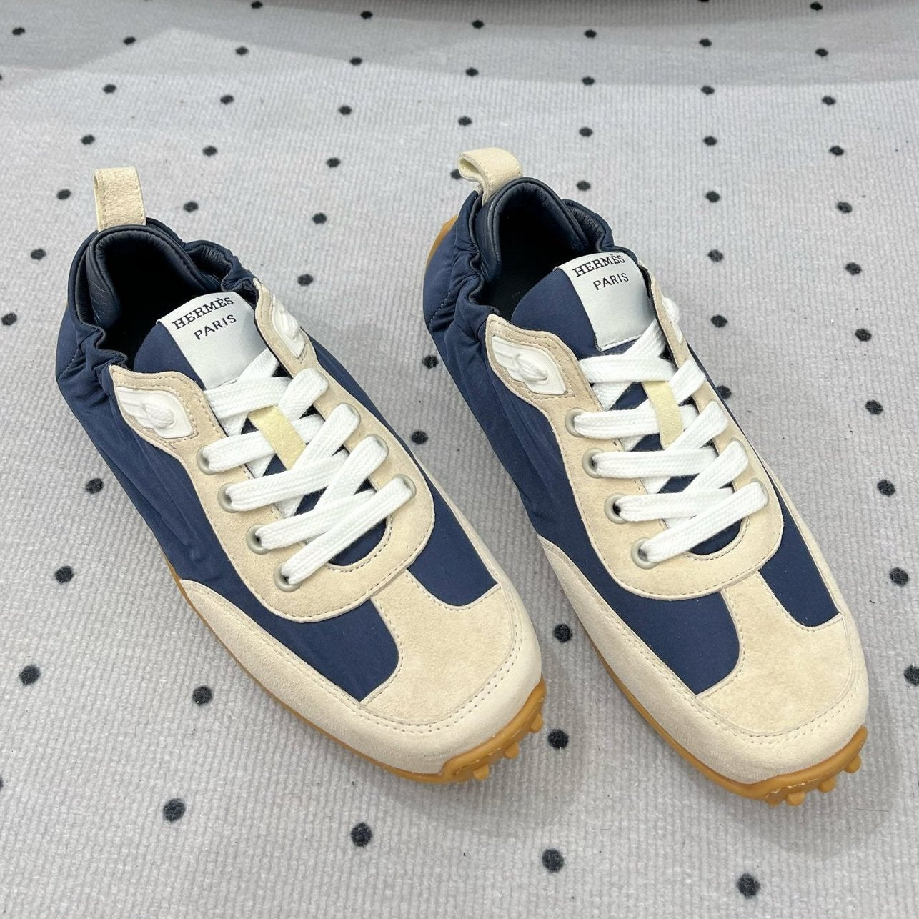 A-Sneakers