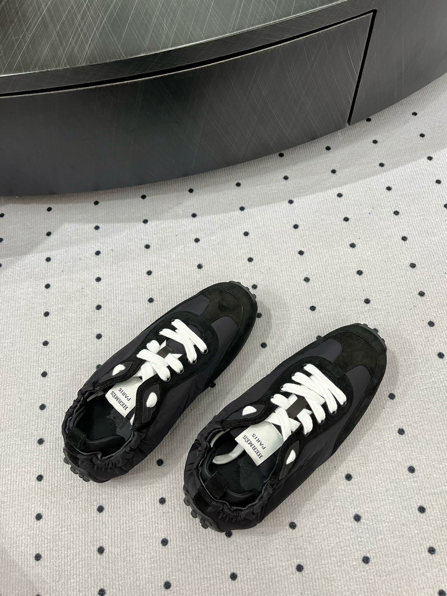 A-Sneakers