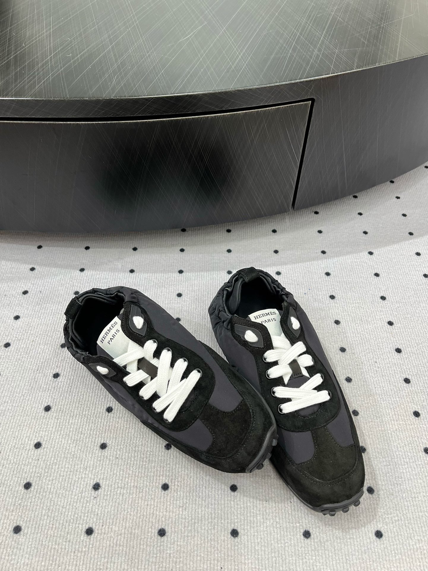 A-Sneakers