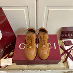 G-Sneakers