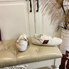 G-Sneakers