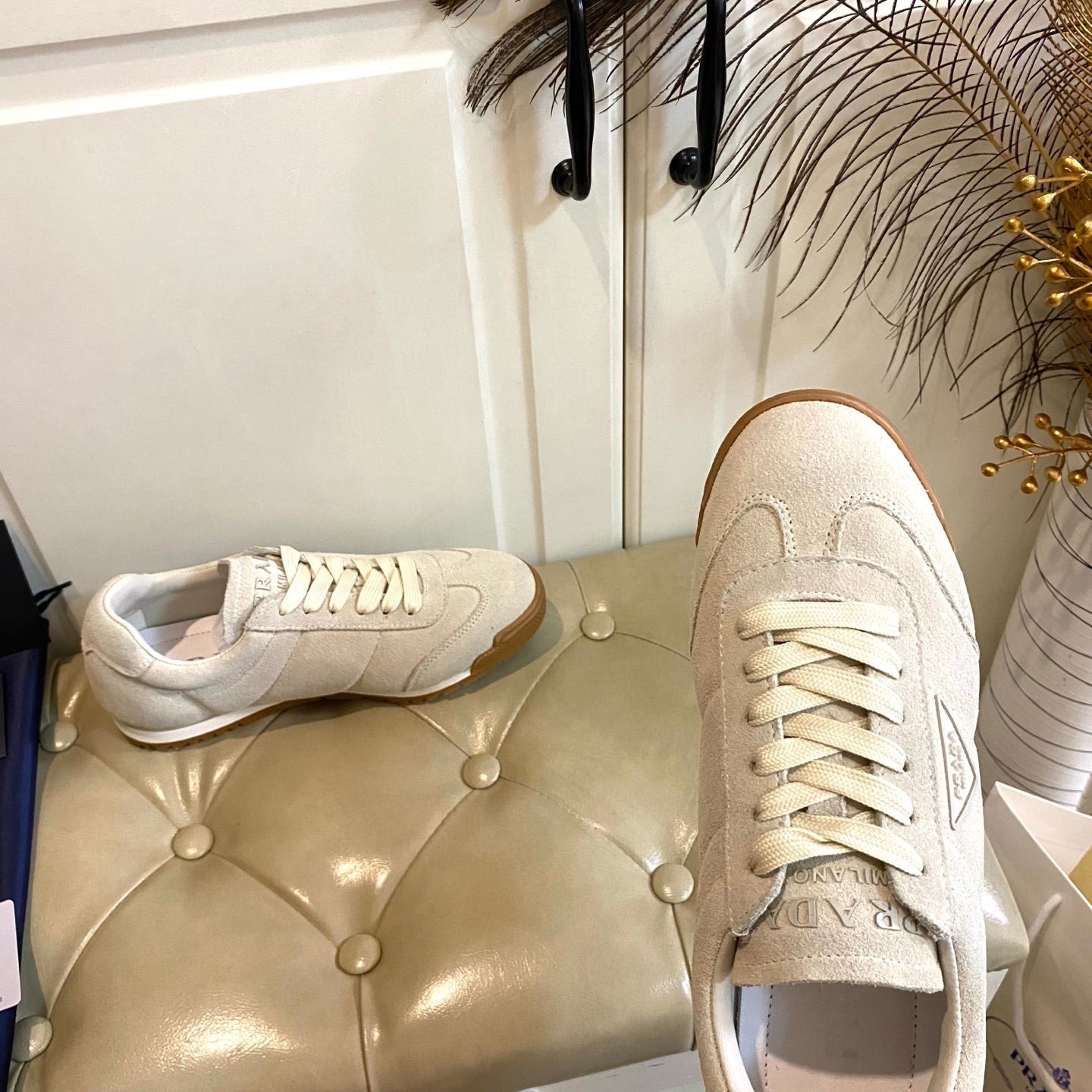 P-Sneakers
