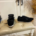 P-Sneakers