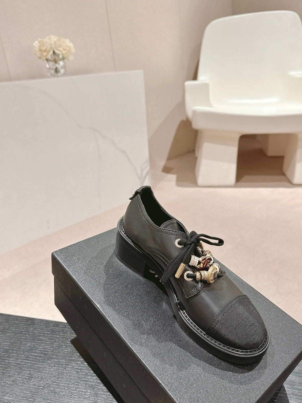 C-Sneakers
