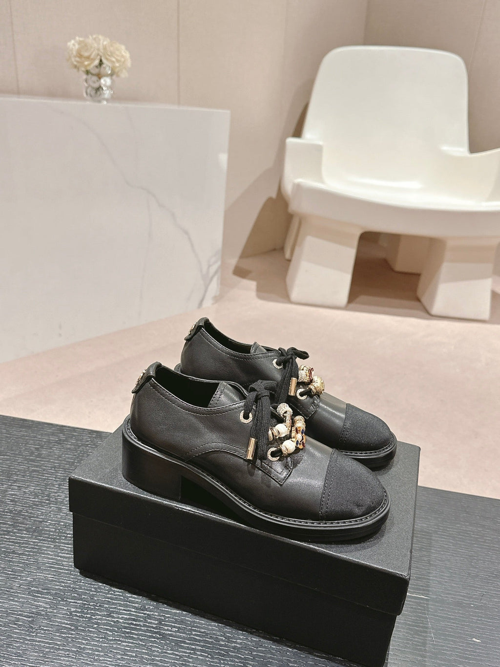 C-Sneakers
