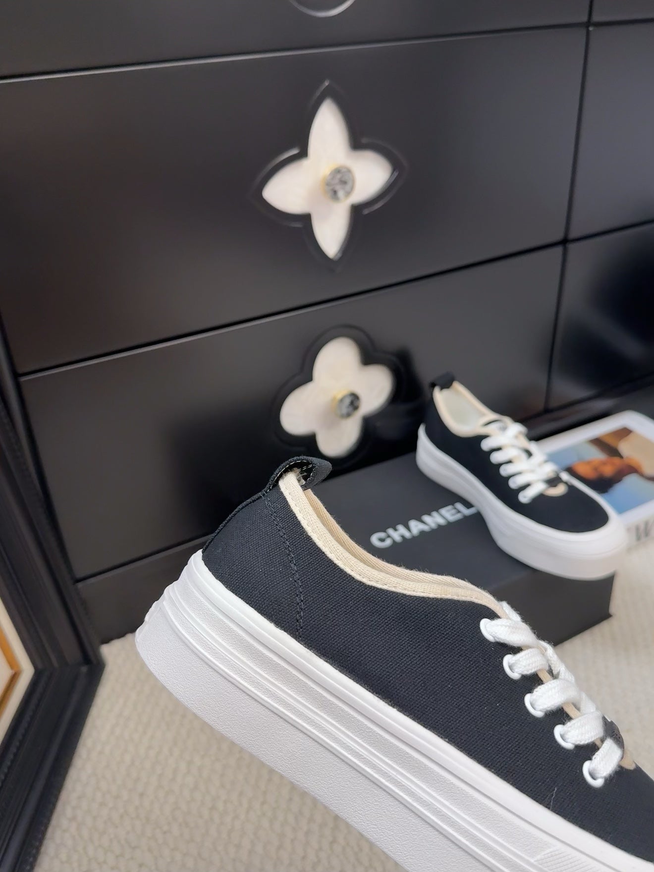 C-Sneakers