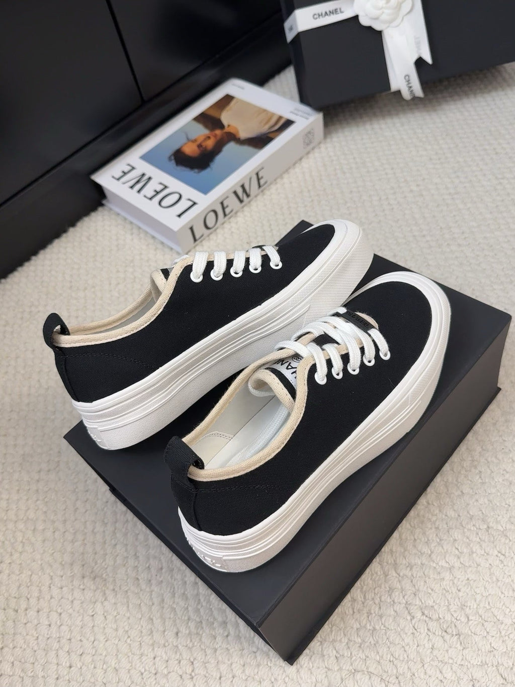 C-Sneakers