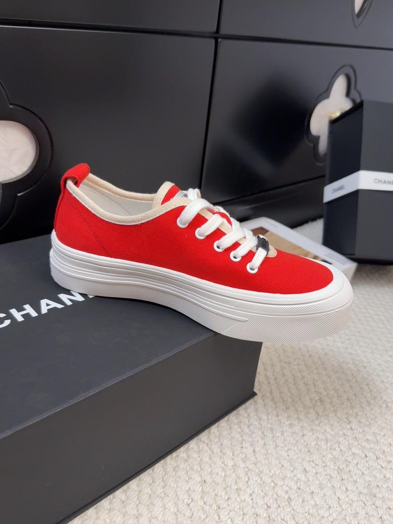 C-Sneakers