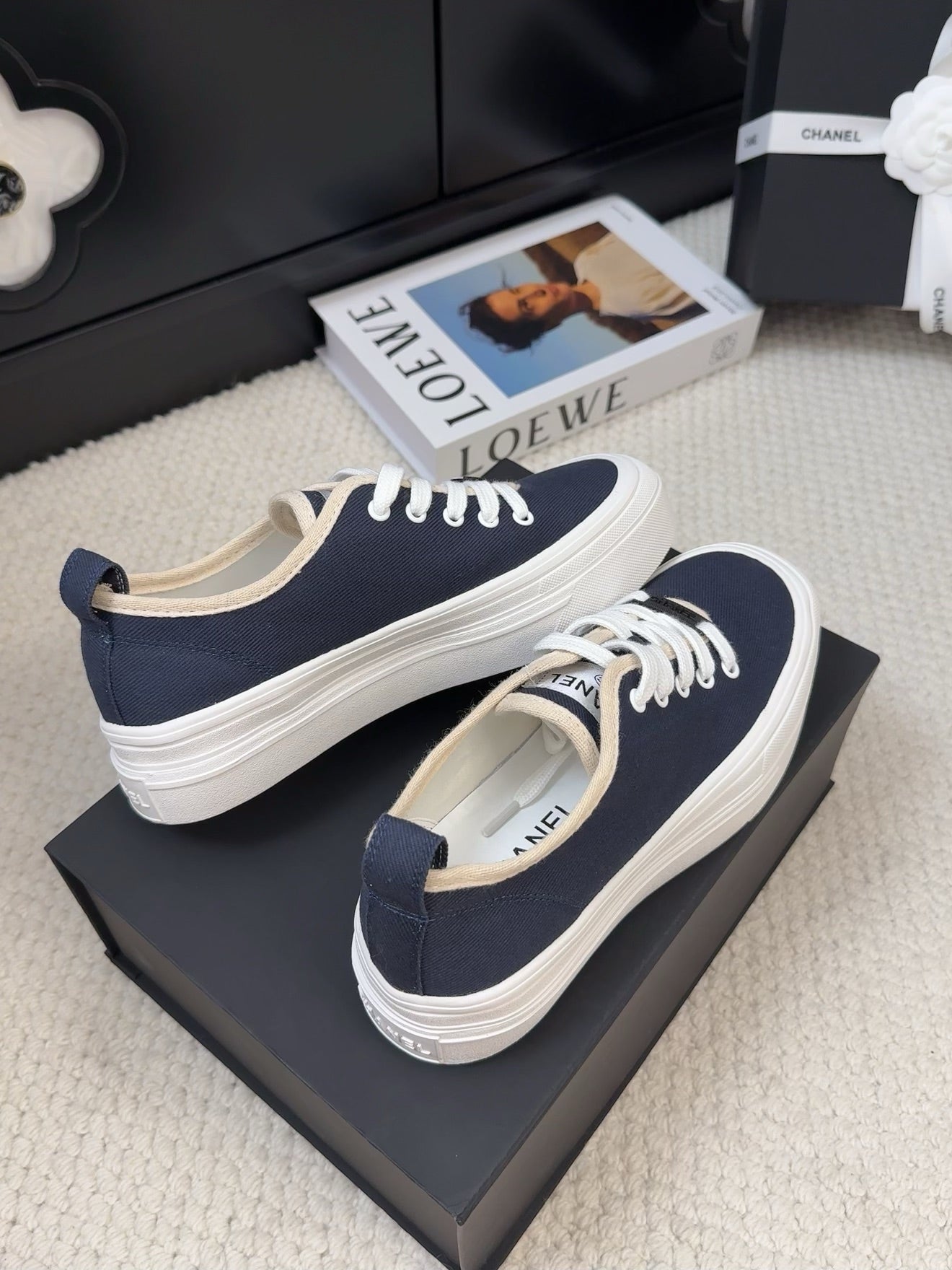 C-Sneakers