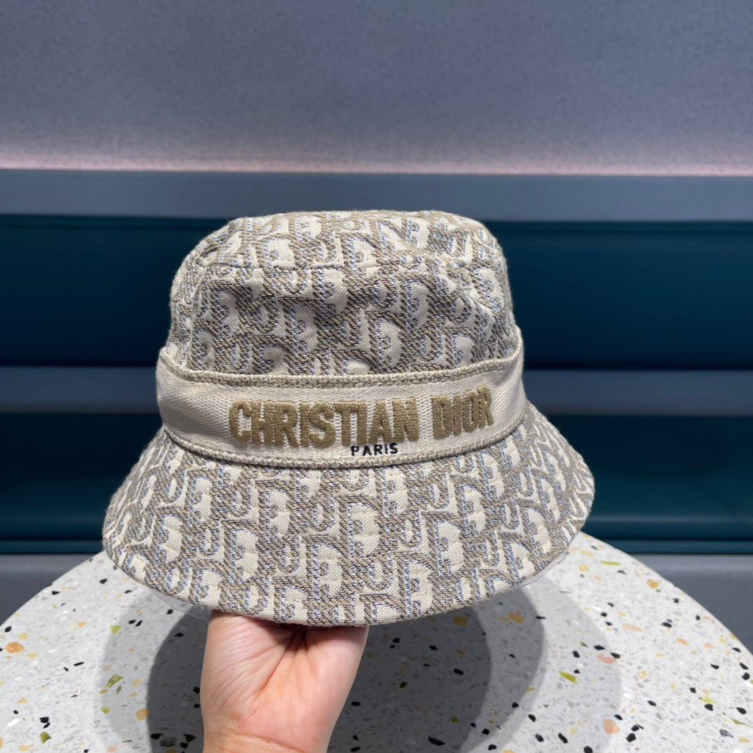 D-Cap