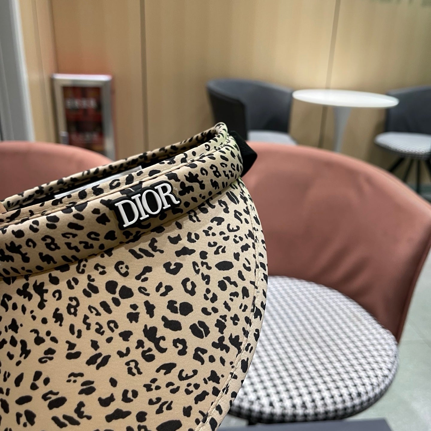 D-Cap