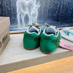 M-Sneakers