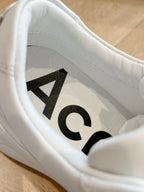 S-Sneakers