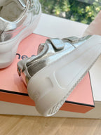 S-Sneakers