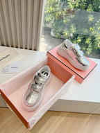 S-Sneakers