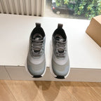 L2-Sneakers