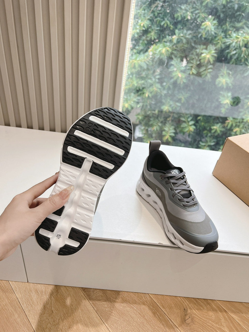 L2-Sneakers
