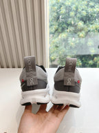 L2-Sneakers