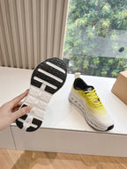 L2-Sneakers