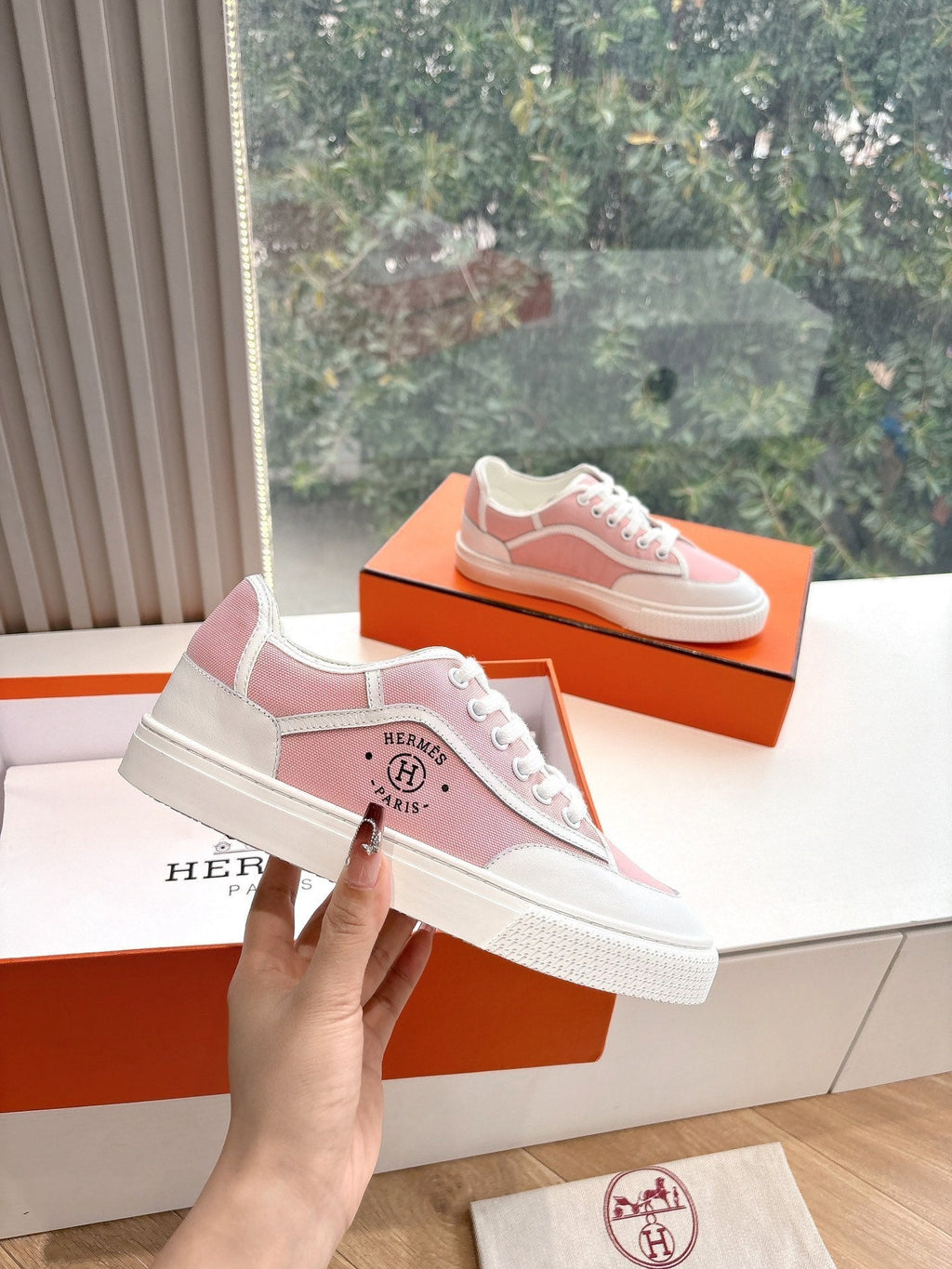 A-Sneakers
