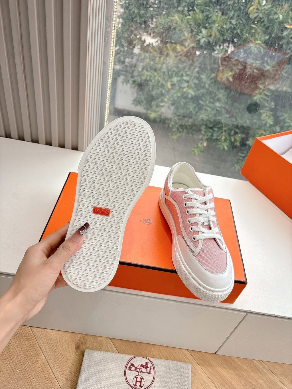 A-Sneakers