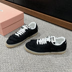 M-Sneakers