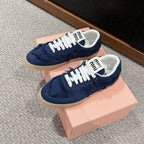 M-Sneakers