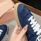M-Sneakers