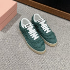 M-Sneakers