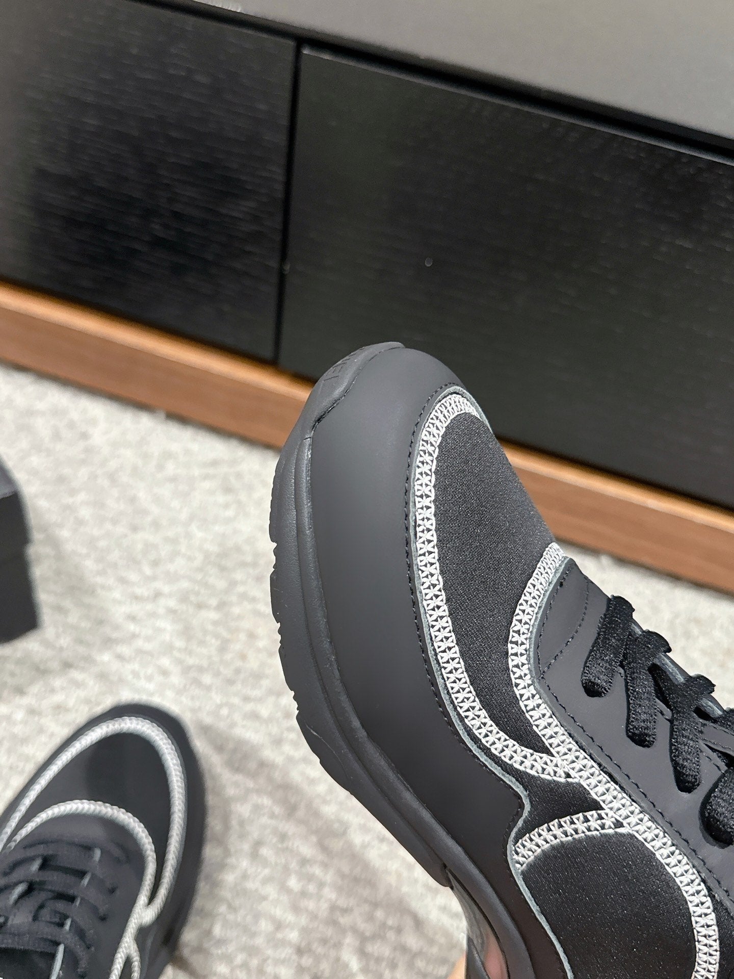 C-Sneakers