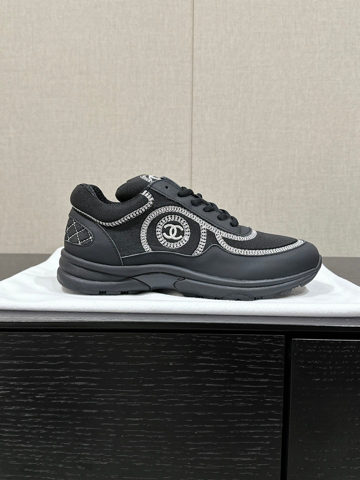 C-Sneakers