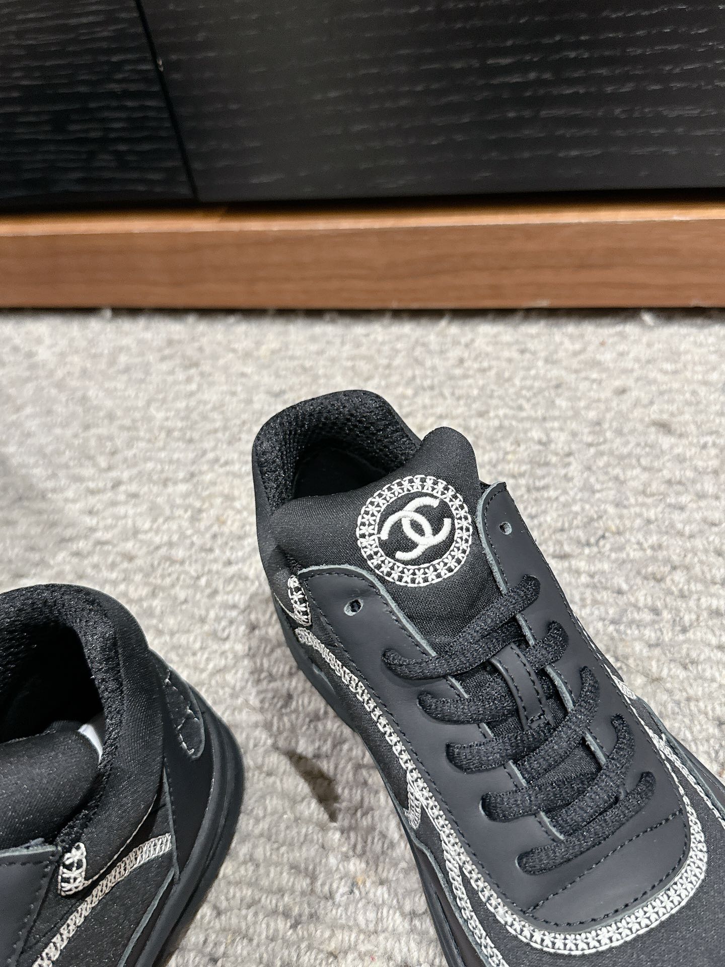 C-Sneakers