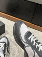 C-Sneakers