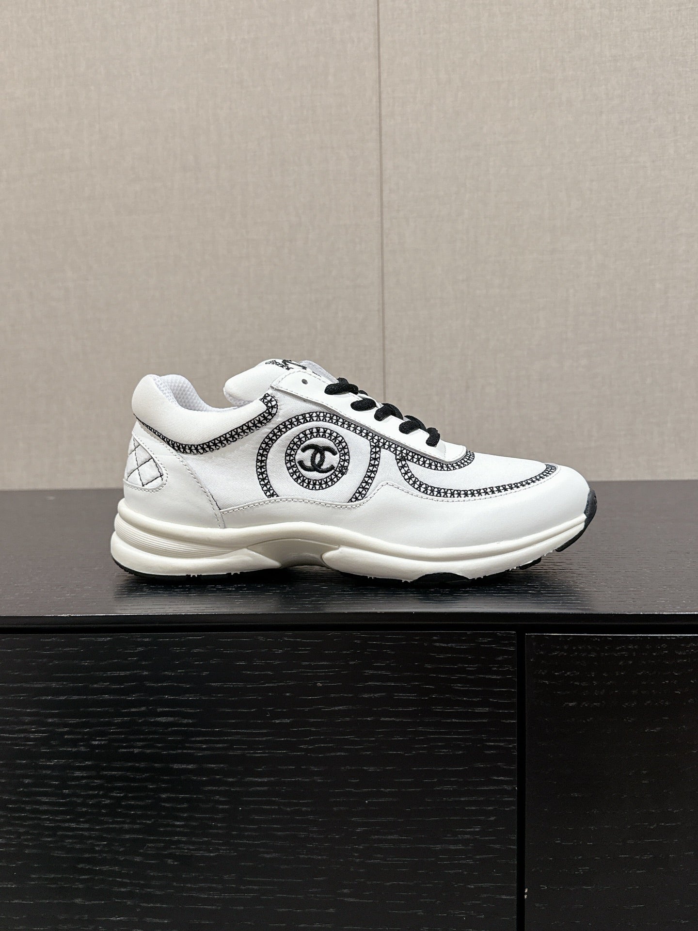 C-Sneakers