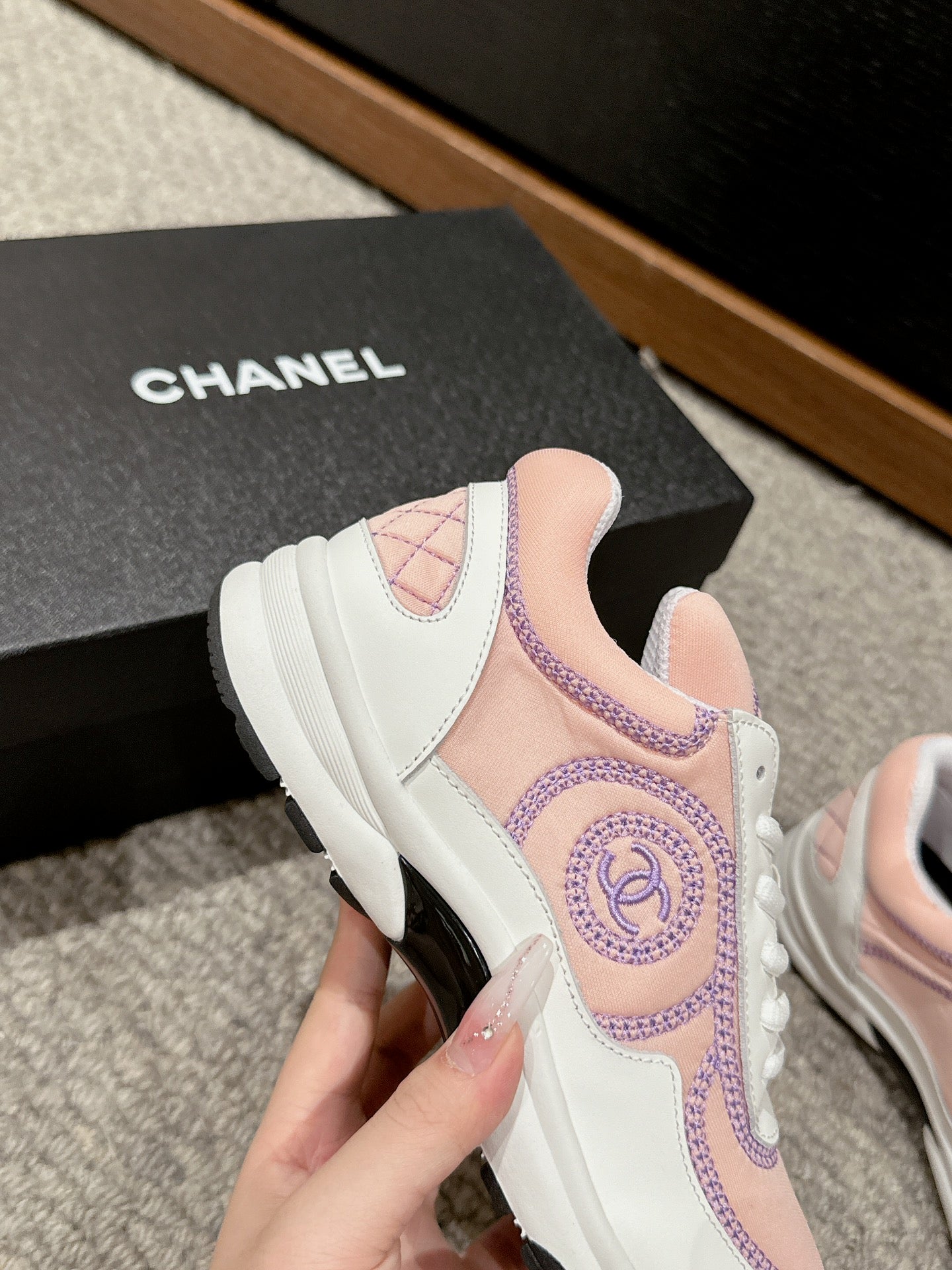 C-Sneakers